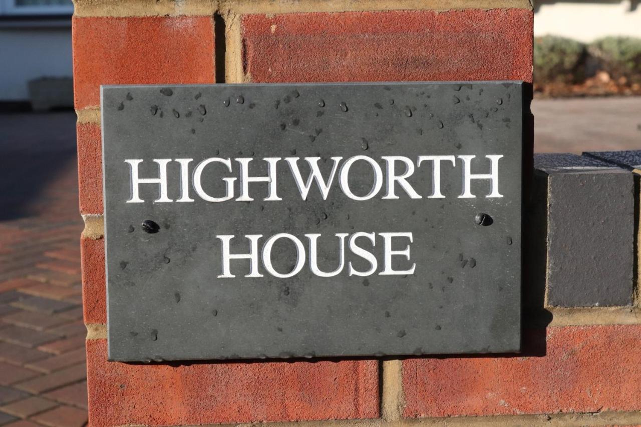 Highworth House Bed and Breakfast Swindon Buitenkant foto